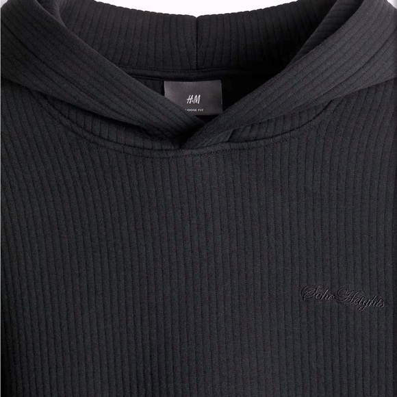 H&M Loose Fit Black Ribbed Hoodie Sweatshirt Soho Heights Logo Size M - Picture 13 of 14